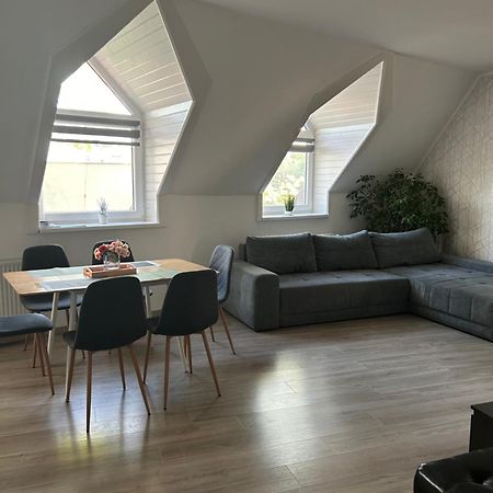 Sara Maganszallashely Debrecen Bagian luar foto